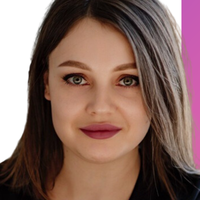 Лариса Кириллова