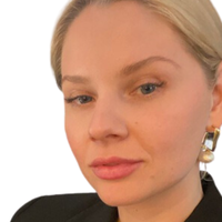 Яна Курилова